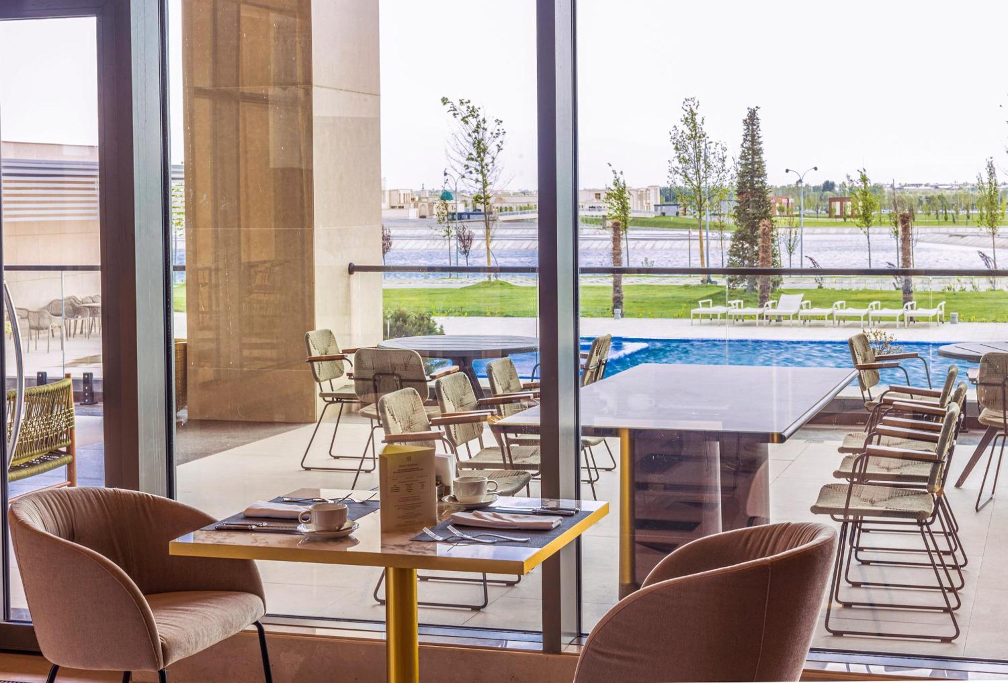 Hilton Samarkand Regency Екстериор снимка